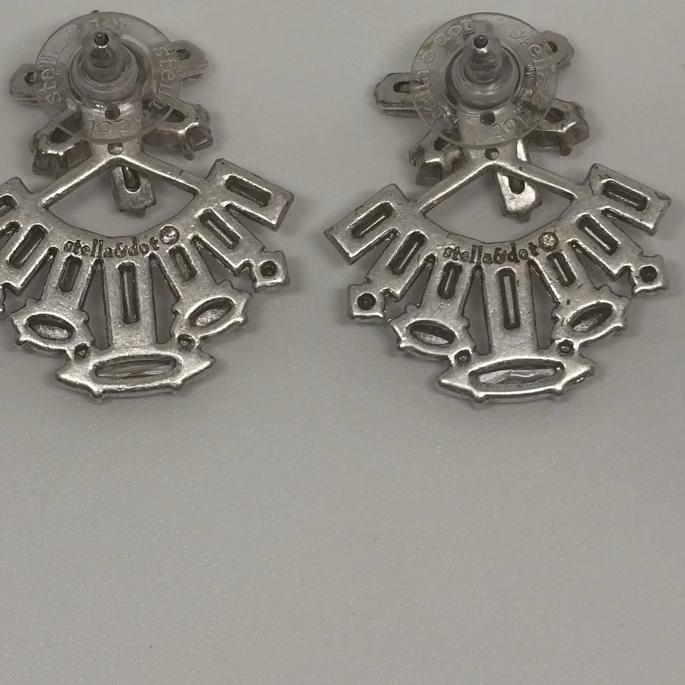 Stella Dot Earrings Fan Shape Crystal Statement Silver‎ Tone Studs Sparkle